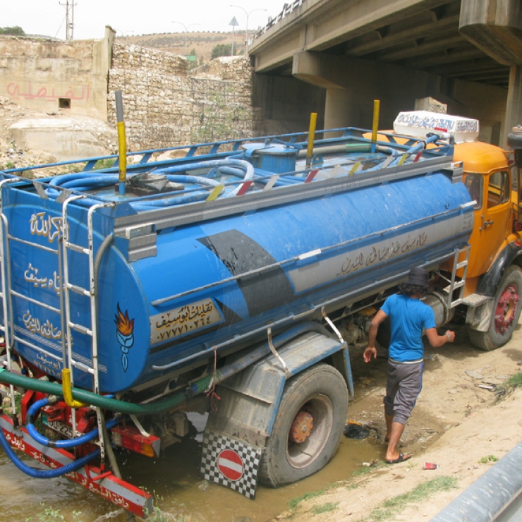 water tanker truck