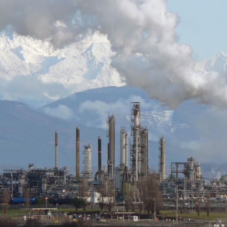 An oil refinery in Washington state.	